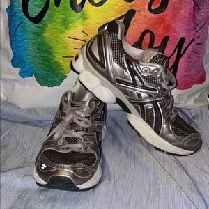 Great condition. Aasics Size 6 1/2